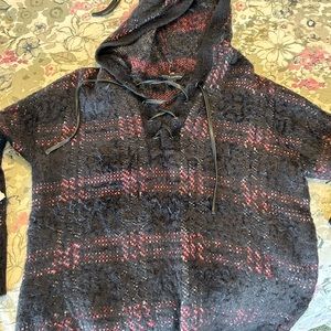 Black/ multicolored sweatshirt/sweater